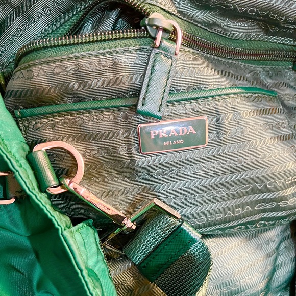 Prada AUTHENTIC Emerald Green Nylon bag with saffiano leather accents. NEW!! - Picture 12 of 15